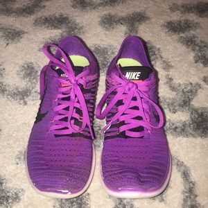 Nike Shoes - nike free run flyknit tennis shoes Nike Shoes - nike free run flyknit tennis shoes